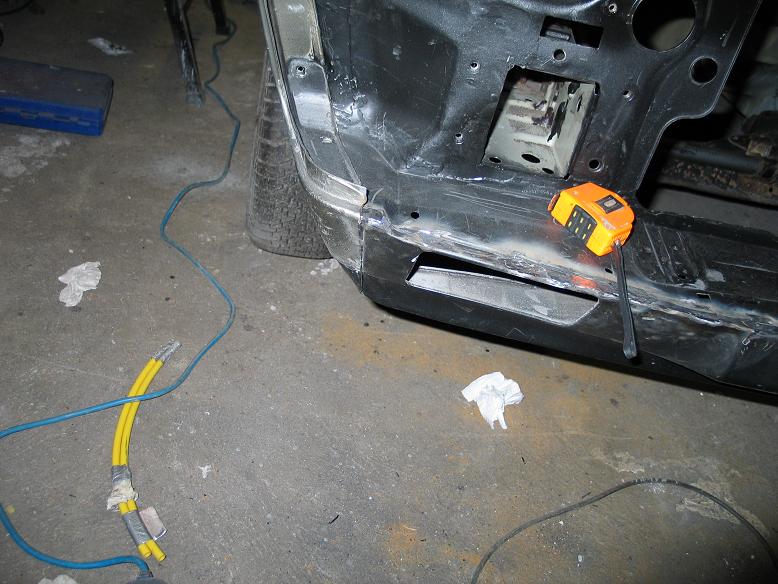 welded up the gap, about 4mm, fits perfect now.