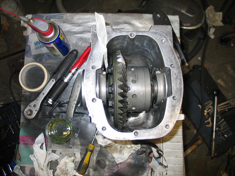 Enough space for 12mm socket bolts