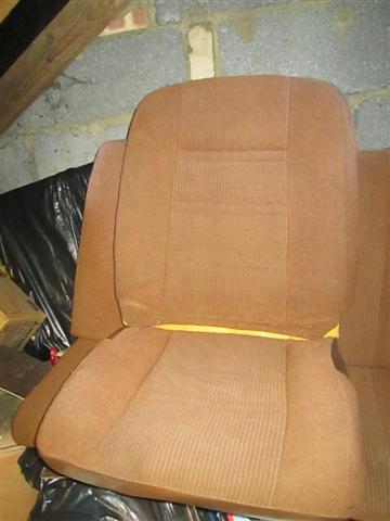 340 seat 002 (Small).jpg