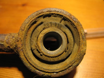 Rear radius arm, chassis side bush